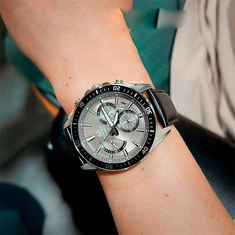 Casio EFR-552L-5AVUEF Casio EFR-552L-5AVUEF