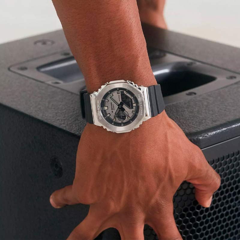 Casio GM-2100-1AER Casio GM-2100-1AER