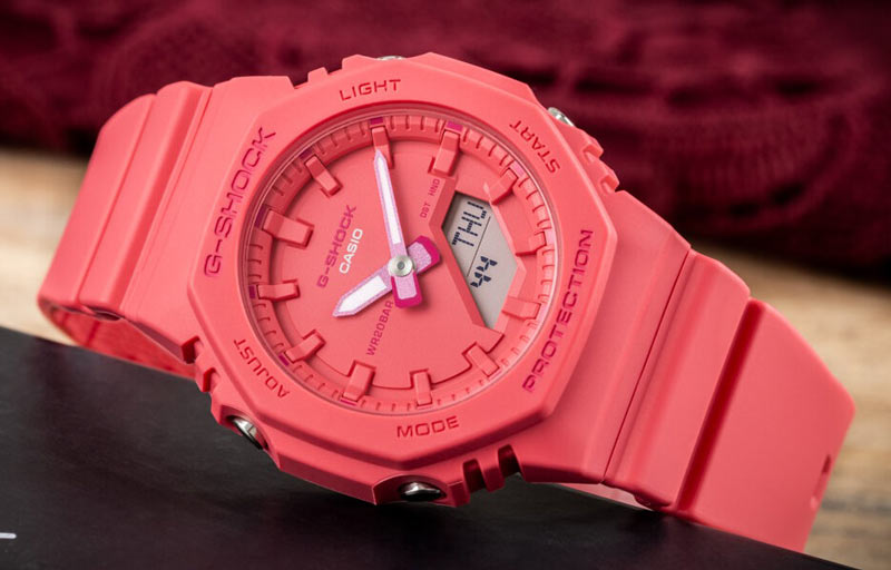 Casio GMA-P2100-4AER