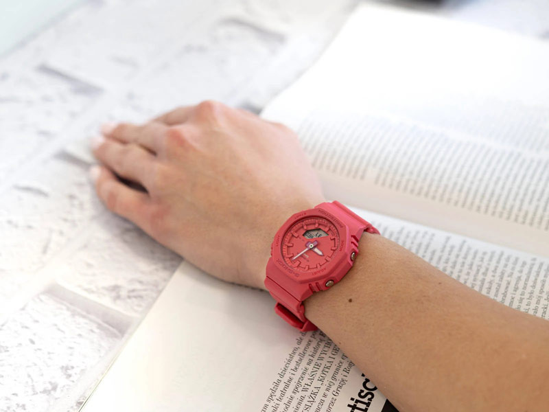Casio GMA-P2100-4AER Casio GMA-P2100-4AER
