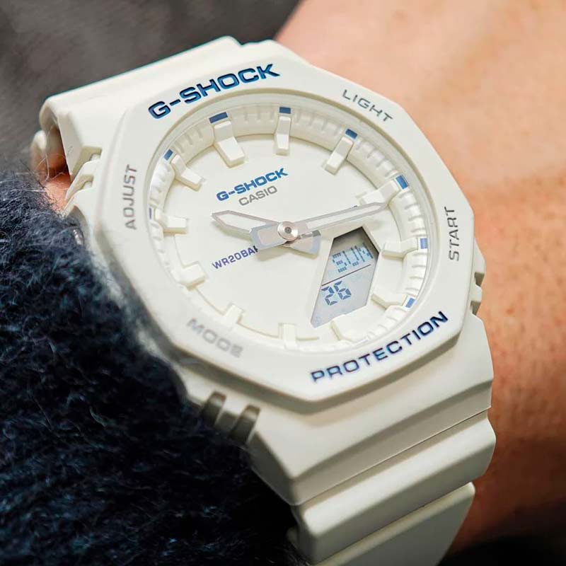 Casio GMA-P2100BA-7AER