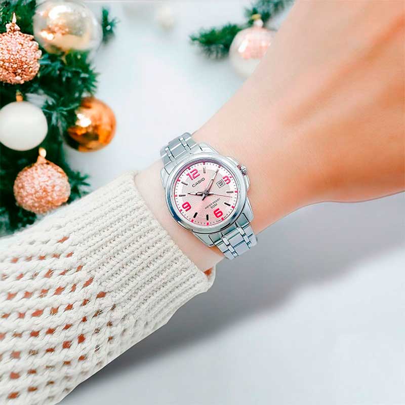 Casio LTP-1314D-5AVDF Casio LTP-1314D-5AVDF