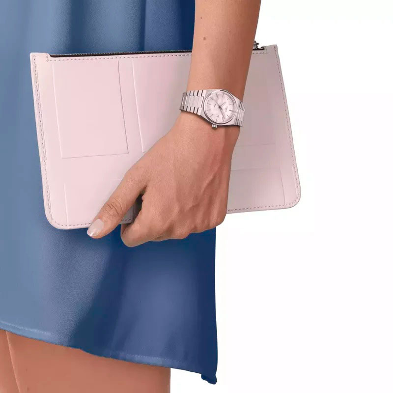 Tissot T137.210.11.111.00